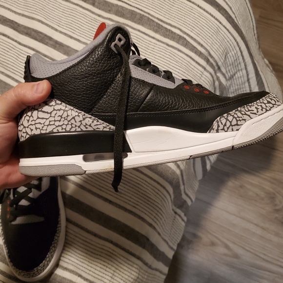 Air Jordan 3 Cement - Picture 6 of 6
